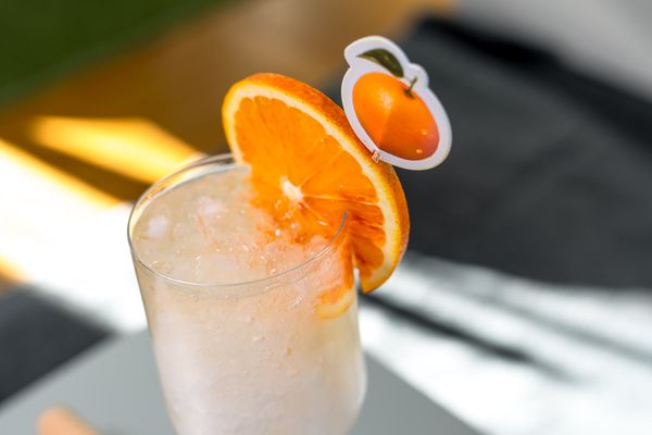 Champagne Cobbler